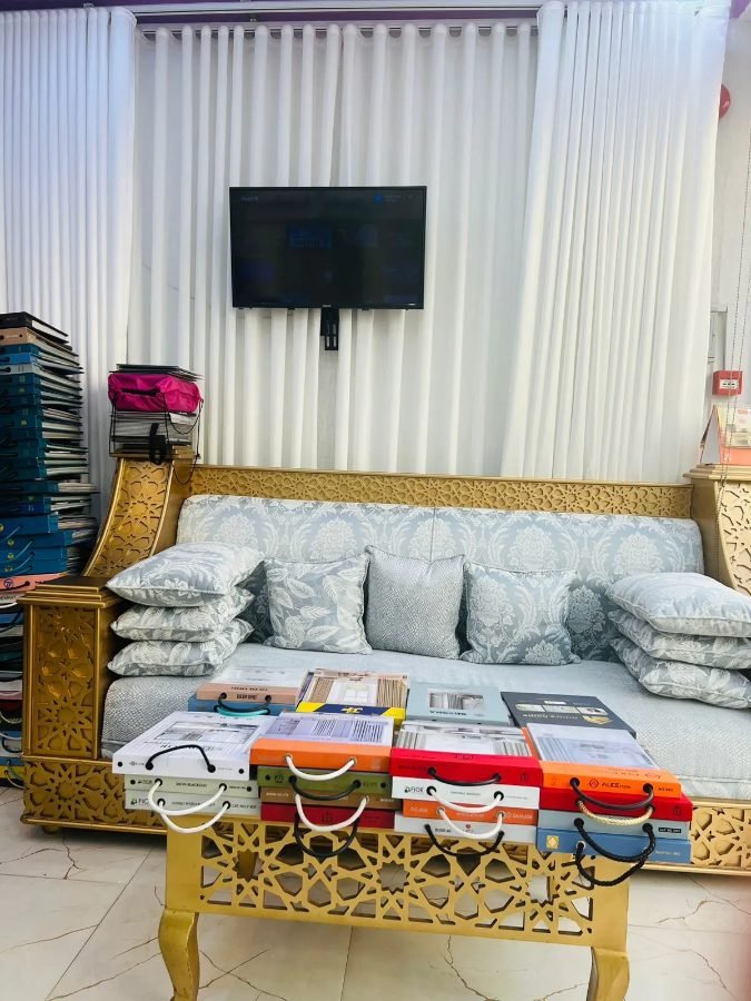Showroom majlis — sky damask